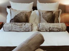 The Wild Olive Sanctuary Accommodation, hotel v destinaci Paterson