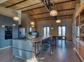 Tuscan Cozy Escape with View, Garden & Breakfast