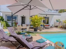 Bungalow apartment with private pool & ocean views