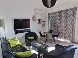 Andromeda Hideaway, hotel u gradu Polis Hrisohus