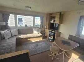 Caravan Meg 3 bed robin holiday