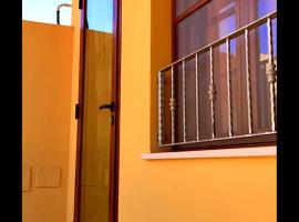 Casa Vacanze SA PRATZA, ξενοδοχείο σε Càbras