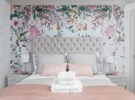 Boutique Beach Apartment