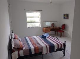 The Garifuna Retreat Villa, vila v destinaci Kingstown