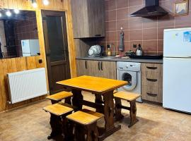 Подільська оселя, habitaci&oacute;n en casa particular en Kamianets-Podilskyi