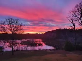 Wild and Free! Lakefront Oasis on Great Creek!