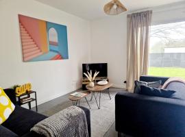 Maison avec jardin en plein coeur de la Gacilly, villa in La Gacilly