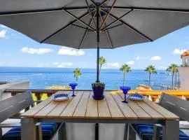 H894 - Hamilton Cove Villa 8-94