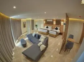 Grand Season Hotel
