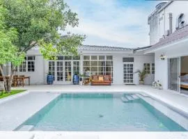 APHRODITE POOL VILLA - Old City I 7 Bed Rooms I Daily Housekeeping