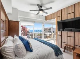 Life Bucerias - Golden Zone Condos with Pool and Gym