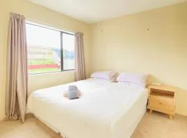 Private Room in West Auckland