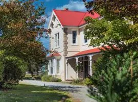 Ardross House