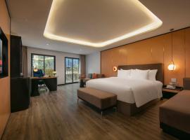 Aurora Oriental Hotel, hotel s jacuzzi v Hanoji