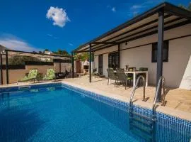 Oleum - Family Home