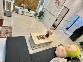 Ăn gì cũng được Homestay