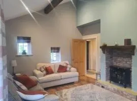 Holly Lodge