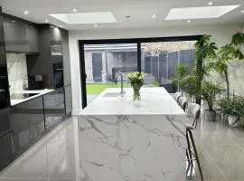 Joan's Getaway House