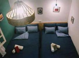 In The Pines Homestay & Coffee, hotel v destinaci Da Thanh