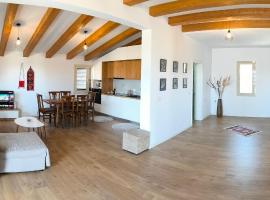 Albanian Traditions Legacy, hotel di Durrës