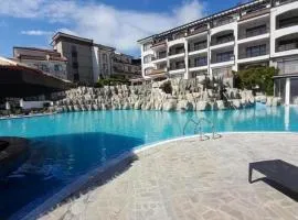 Nice 2 Bedroom Apartment with Sea and Poolview near Aheloy
