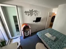 Room private chambre privé