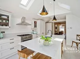 Number Ten - Beautiful 3-Bedroom Luxury Home