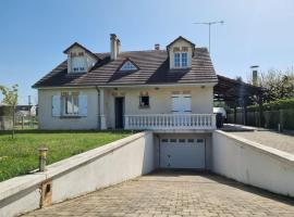 Maison S&eacute;r&eacute;nit&eacute;, h&ocirc;tel avec bain &agrave; remous &agrave; Lailly-en-Val