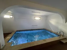 Appartement CapoNegro Piscine et terrasse au calme La mer est à 5 min en voiture