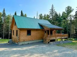 65PT New Log Cabin in Private