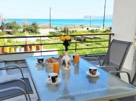 Apartment next to the beach