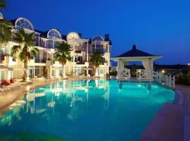 Seahorse Deluxe Hotel