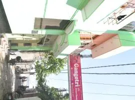 Hotel the gangotri