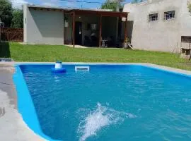 Casa con jardín - Alquiler temporal en Monte