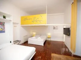 Manara10 Apart giallo2