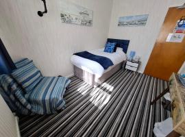 Westbrook Lodge Guest House: Margate şehrinde bir otel