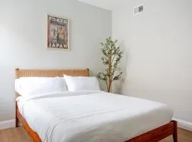 Stylish Stay in Center City, French-Japanese & Minimalist Vibes
