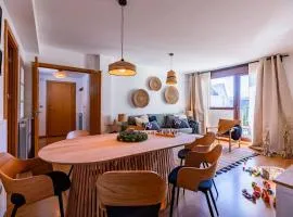 El Nido del Pirineo Estilo y Calidez en Villanúa