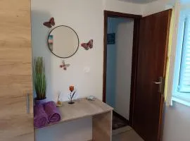 Studio apartment Dragana