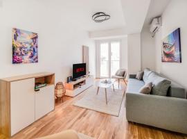 Private Apartment Near Lake & Old Town Fast WiFi, hotel v destinaci Ohrid