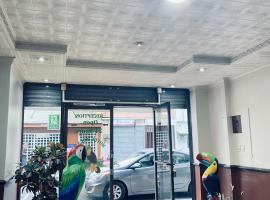 Hotel el Tucan Alajuela, hotel poblíž Mezinárodní letiště Juan Santamaría - SJO, Alajuela
