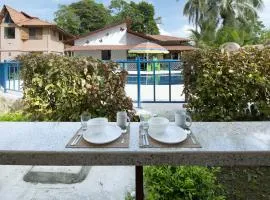 Poolside, 2BR Home, Walk to Beach and Dining