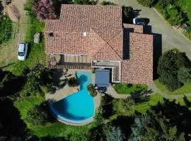 Villa A CASA DI FICU à 14kms d'Ajaccio et des plages avec Piscine Jacuzzi Pétanque Sans vis à vis