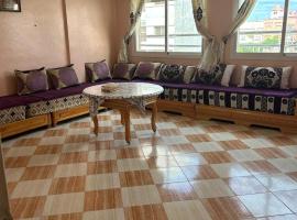 Appartement champs &eacute;lys&eacute;en, hotel que aceita pets em Berkane