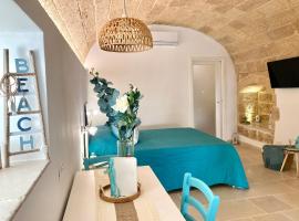 Angolo di Paradiso、ポリニャーノ・ア・マーレのキッチン付きホテル