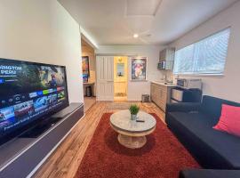 Modern Private Guesthouse in Seattle, hotel v destinaci Seattle
