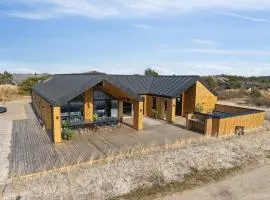 5 star holiday home in Henne Beach