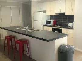 Home in wodonga-Comfort city