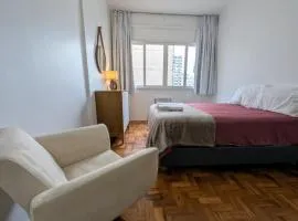 Espaçoso flat in Copacabana