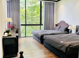 Mayfair Suối Ngọc Homestay, hotel v destinaci Tien Xuan
